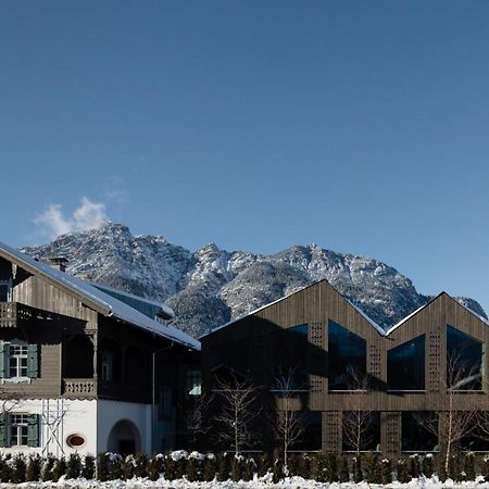 Quartier - Ueber Nacht In Besonderer Architektur Hotel Garmisch-Partenkirchen Bagian luar foto